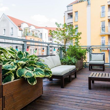 Warta River Comfort Apartment Познань Экстерьер фото