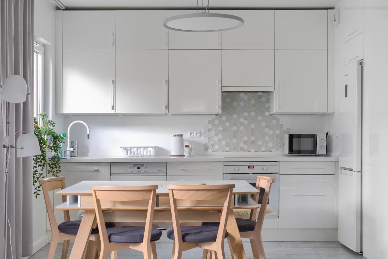 Warta River Comfort Apartment Познань Экстерьер фото